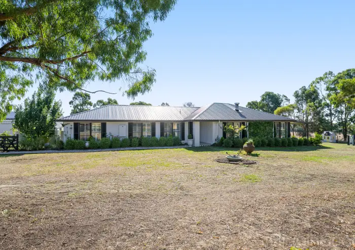 383 R Charlesons Road, Creswick North, VIC, Creswick North - Thumbnail 3
