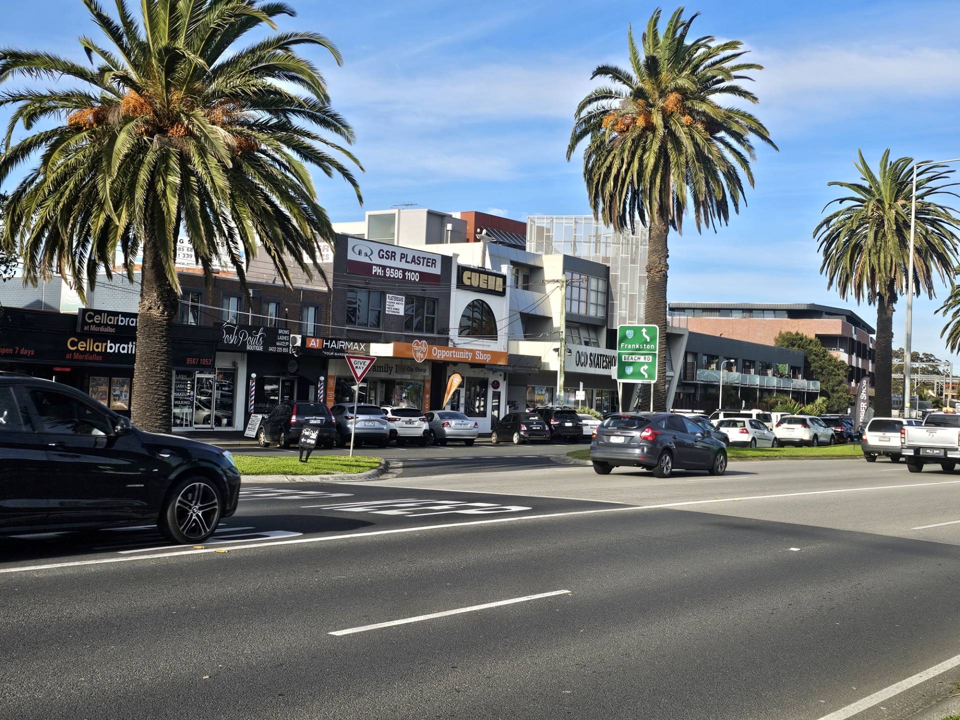 2/537 Main St, Mordialloc VIC 3195