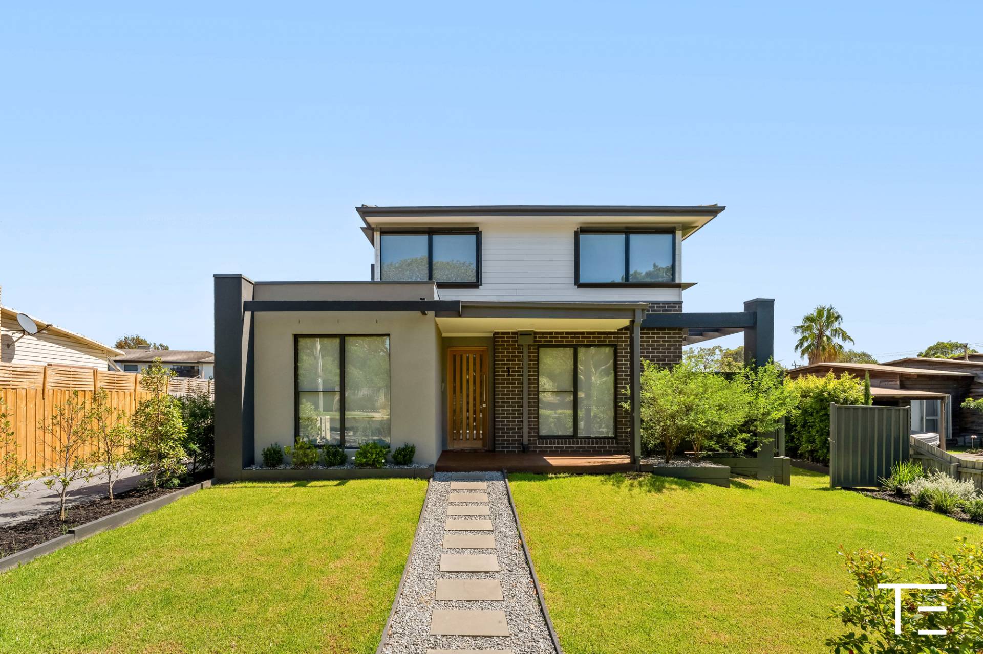 1/55 Andrews Street, Burwood VIC 3125