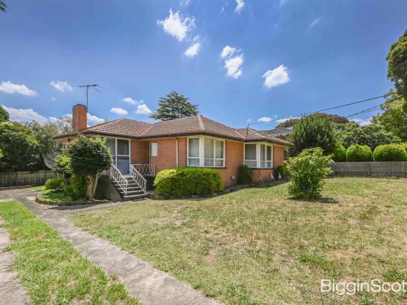3 Bedroom House in Glen Waverley Secondary School Zone