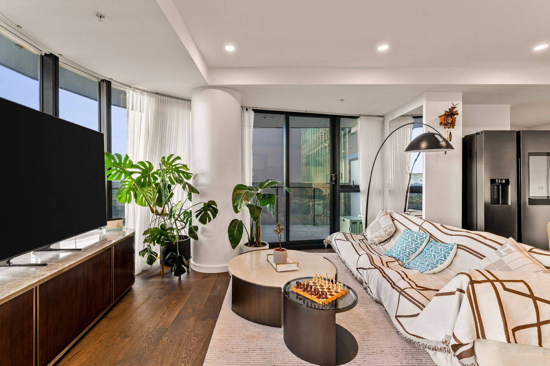 2810/828 Whitehorse Road, Box Hill VIC 3128