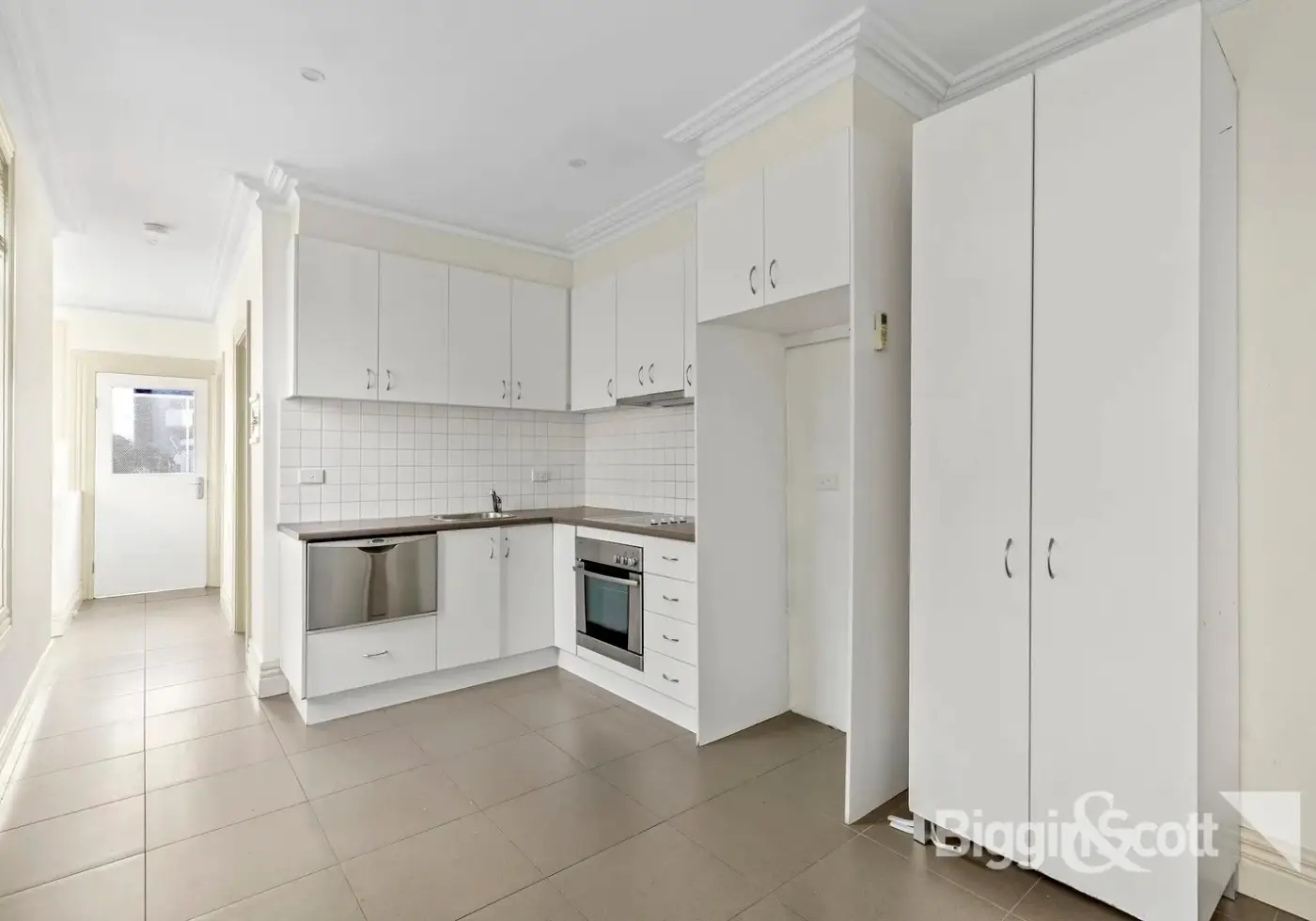 73a Swan Street, Richmond, VIC, Richmond - Thumbnail 2