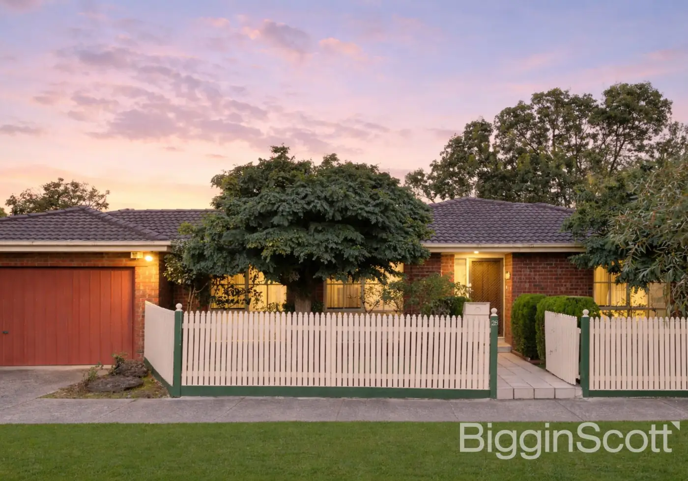 28 Paul Avenue, Box Hill North, VIC, Box Hill North - Thumbnail 2