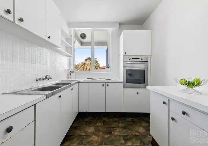 6/13-15 Spenser Street, St Kilda, VIC, St Kilda - Thumbnail 5