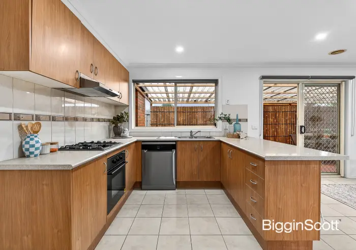 106 Ridgemont Drive, Berwick, VIC, Berwick - Thumbnail 4