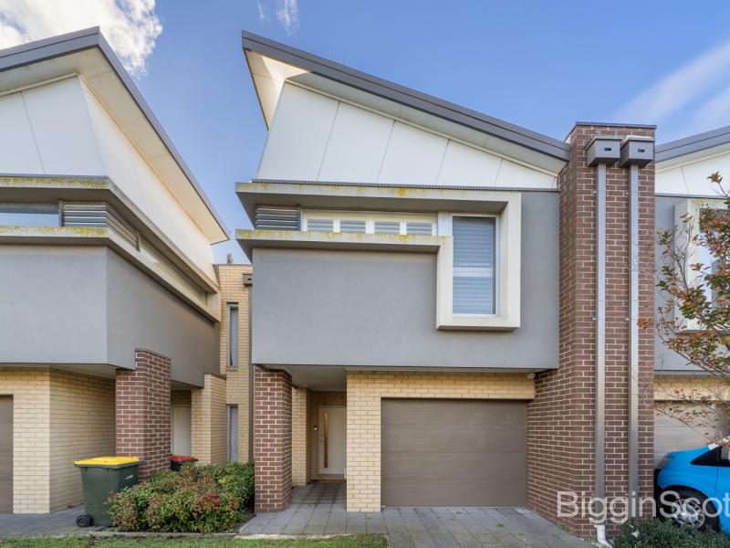 Effortless Living in the Heart of Point Cook