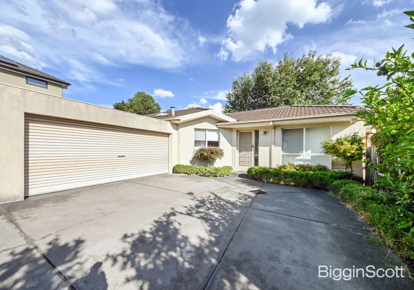 2/18 Bennett Avenue, Mount Waverley, VIC, Mount Waverley - Thumbnail 2