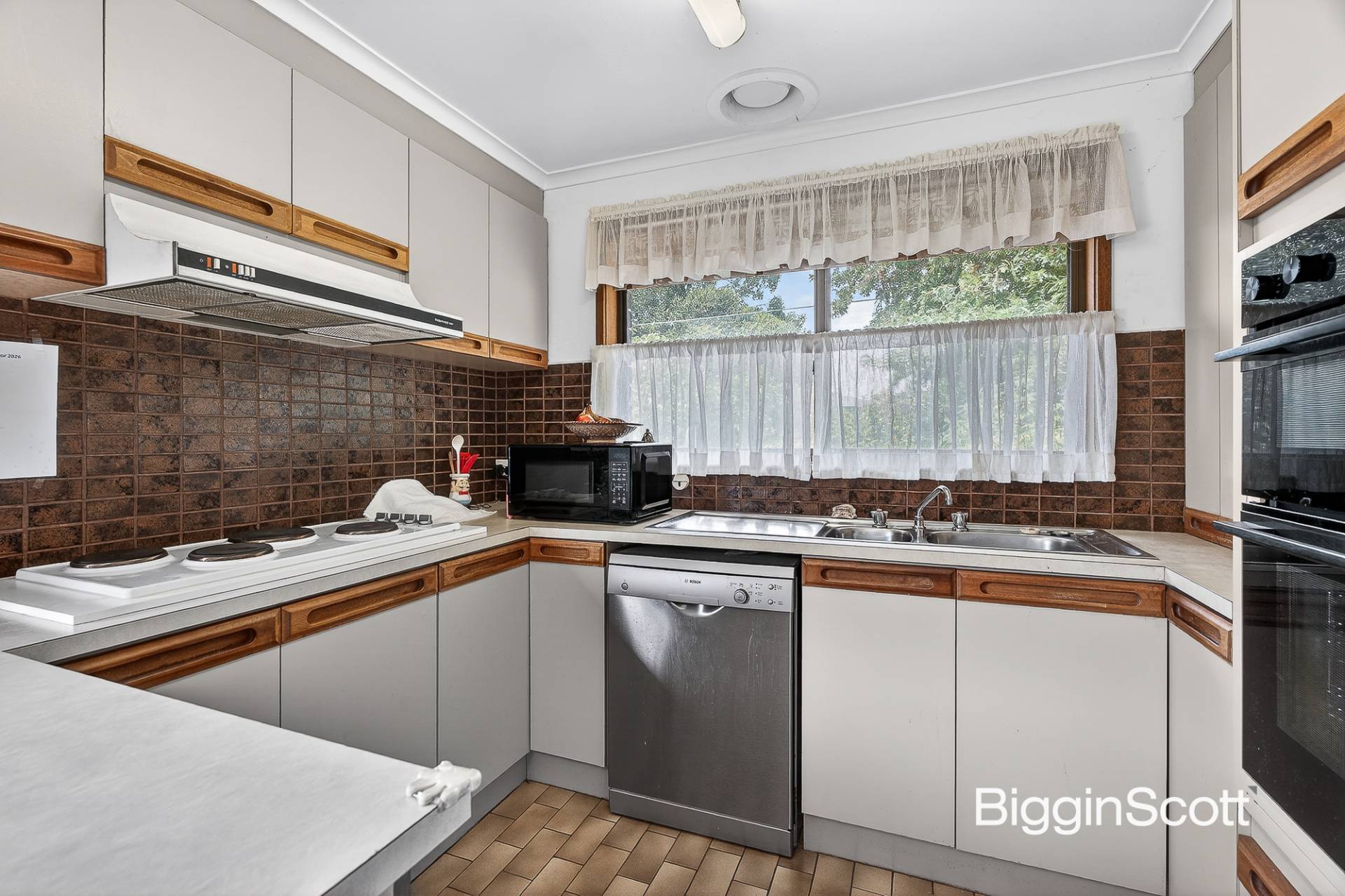 4/15 Valley Road, Mount Waverley VIC 3149, Mount Waverley - Thumbnail 5