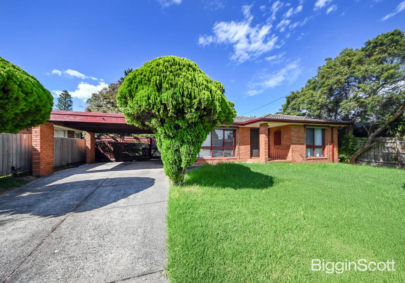 94 Cootamundra Drive, Wheelers Hill, VIC, Wheelers Hill - Thumbnail 2