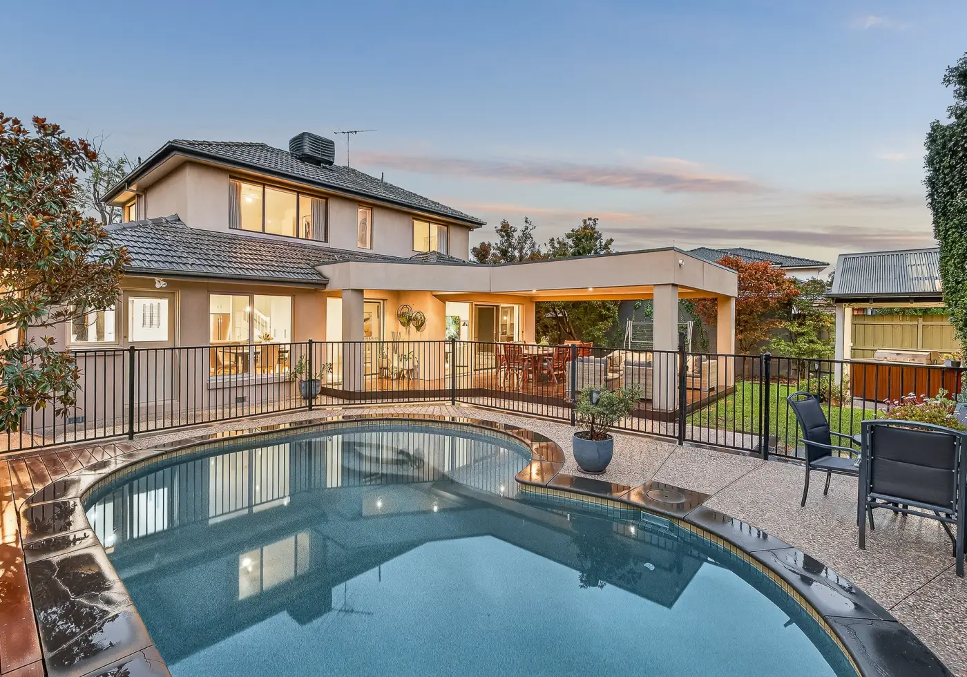 47 Folkestone Road, Glen Waverley, VIC, Glen Waverley - Thumbnail 2
