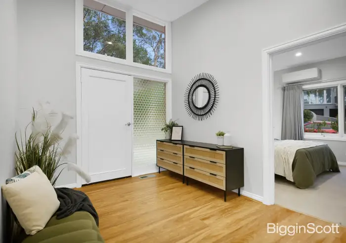 38 Alvie Road, Mount Waverley, VIC, Mount Waverley - Thumbnail 3