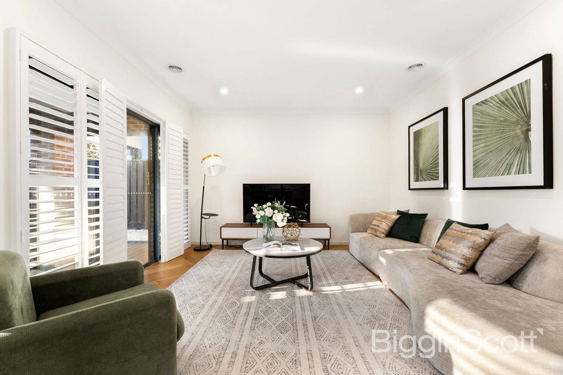 2 Stallion Avenue, Doncaster VIC 3108, Doncaster - Thumbnail 2