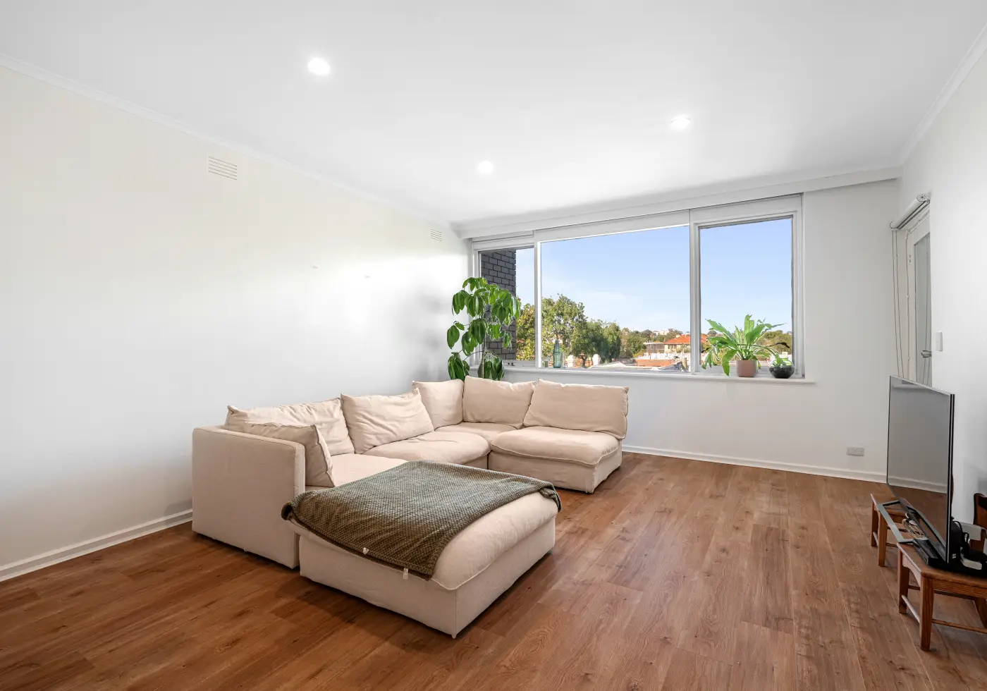 11/47 Denbigh Road, Armadale, VIC, Armadale - Thumbnail 2