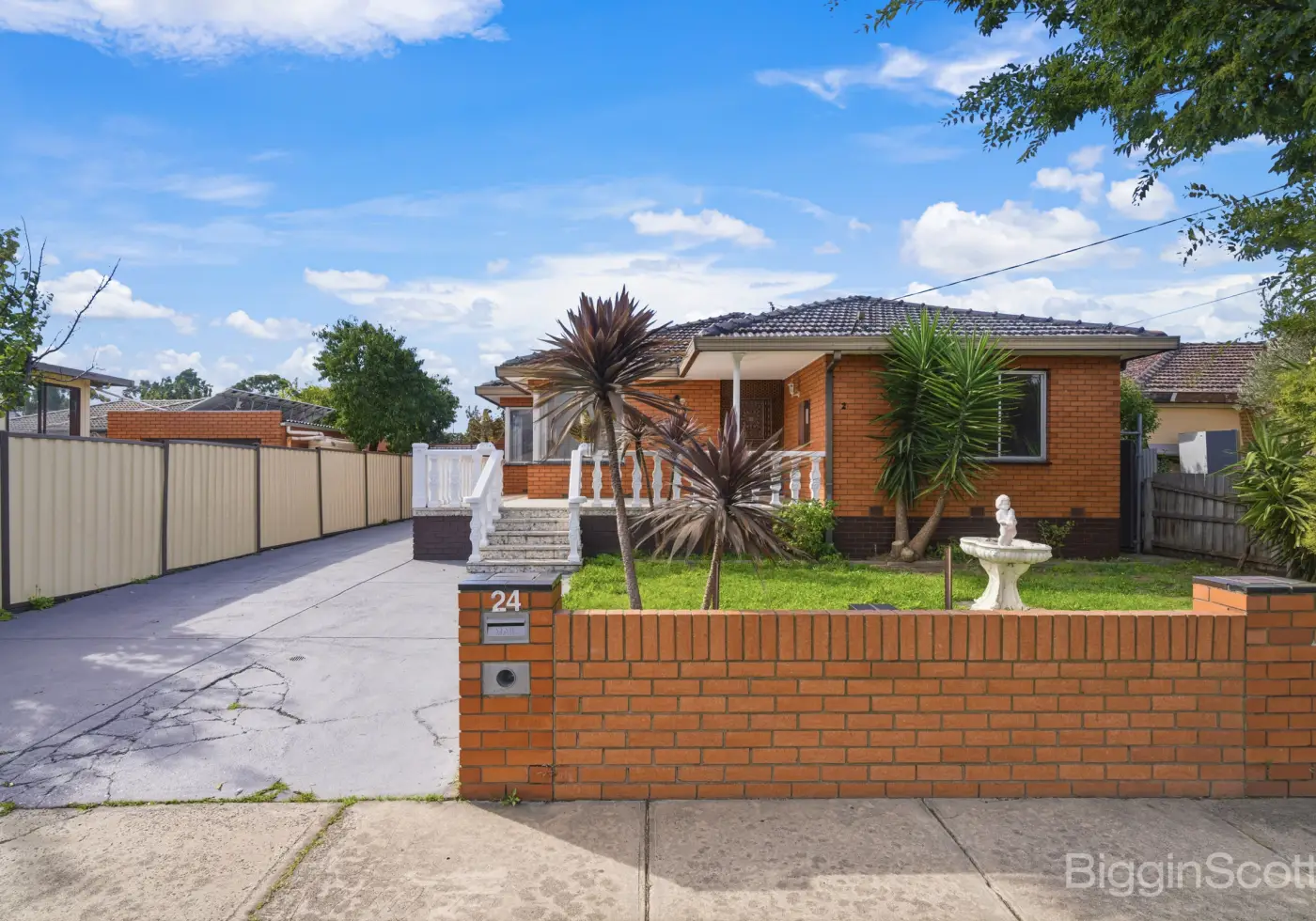 24 Simpson Street, Thomastown, VIC, Thomastown - Thumbnail 2