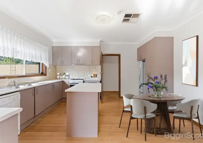 24 Simpson Street, Thomastown, VIC, Thomastown - Thumbnail 5