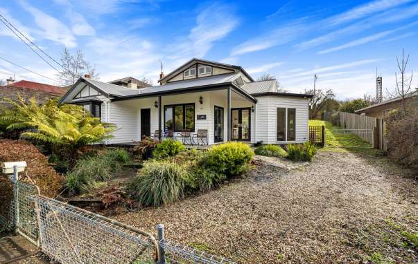 65 Central Springs Road, Daylesford, VIC
