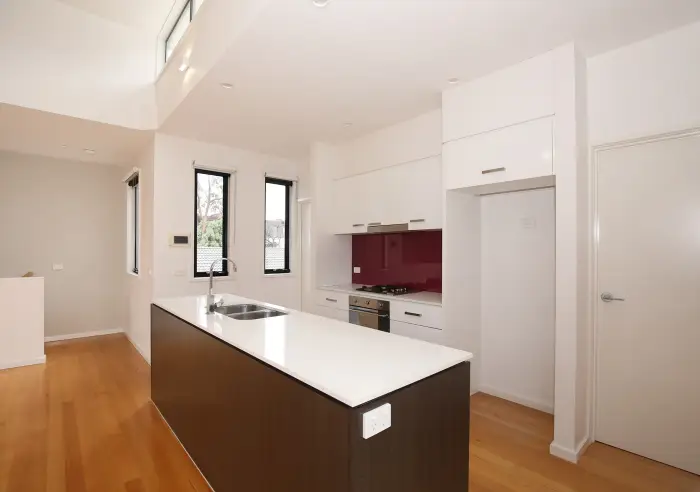 1/90 Thames Street, Box Hill, VIC, Box Hill - Thumbnail 3