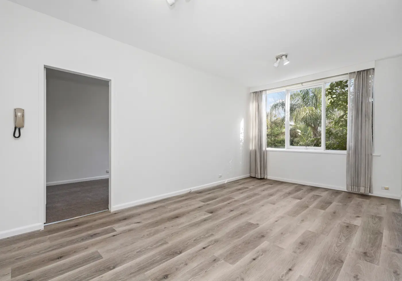 8/386 Toorak Road, South Yarra, VIC, South Yarra - Thumbnail 2