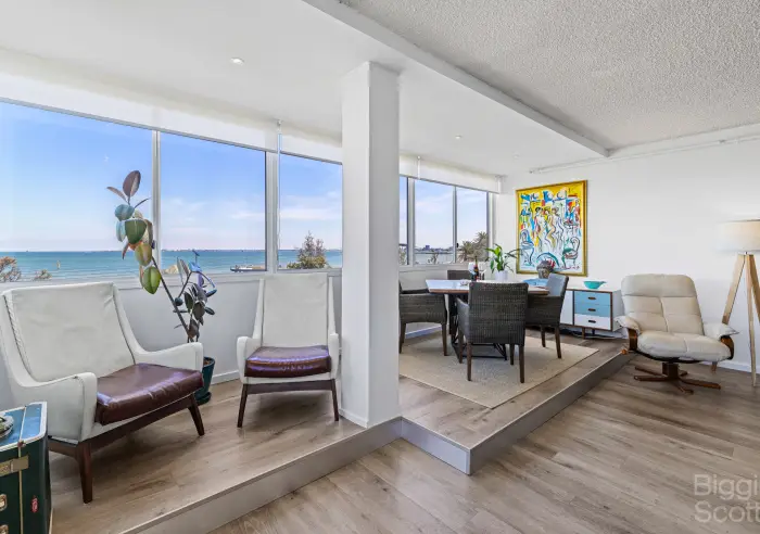 2A/12 Marine Parade, St Kilda, VIC, St Kilda - Thumbnail 4
