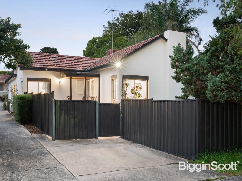 Privacy and Elegance in Convenient Setting