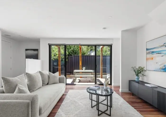 1/28 Roderick Street, Doncaster East, VIC, Doncaster East - Thumbnail 3