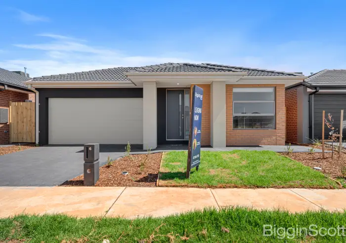 6 Loch Street, Thornhill Park, VIC, Thornhill Park - Thumbnail 3