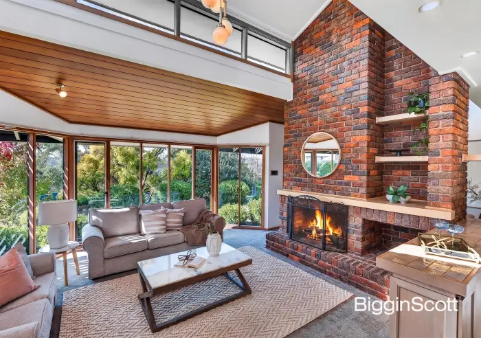 1 Leanne Court, Doncaster East, VIC, Doncaster East - Thumbnail 4