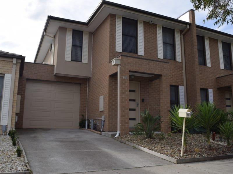 Modern, Low-Maintenance Living in Prime Keys Estate