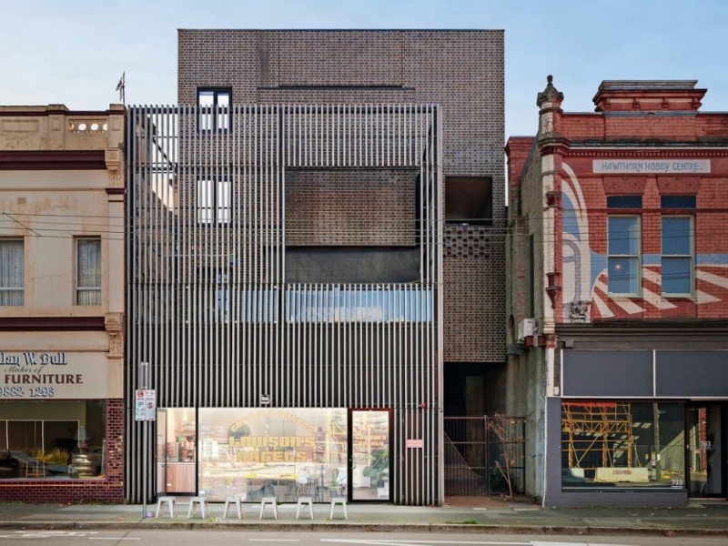 Sophisticated Apartment Living Steps from Auburn Village