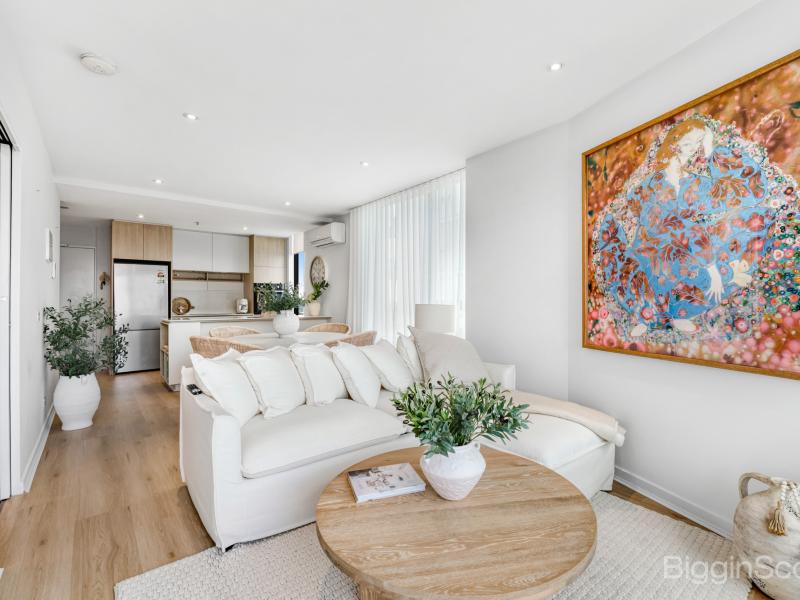 Sky-High Corner Living with Panoramic Views & Lifestyle Perks