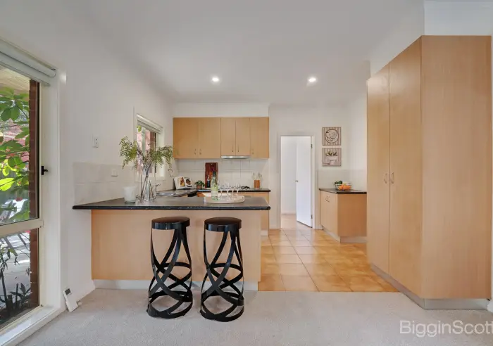 1/37 Warrs Road, Maribyrnong, VIC, Maribyrnong - Thumbnail 4