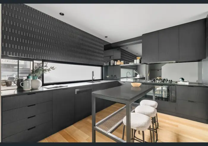 2 Carrick Lane, Strathmore, Strathmore - Thumbnail 5