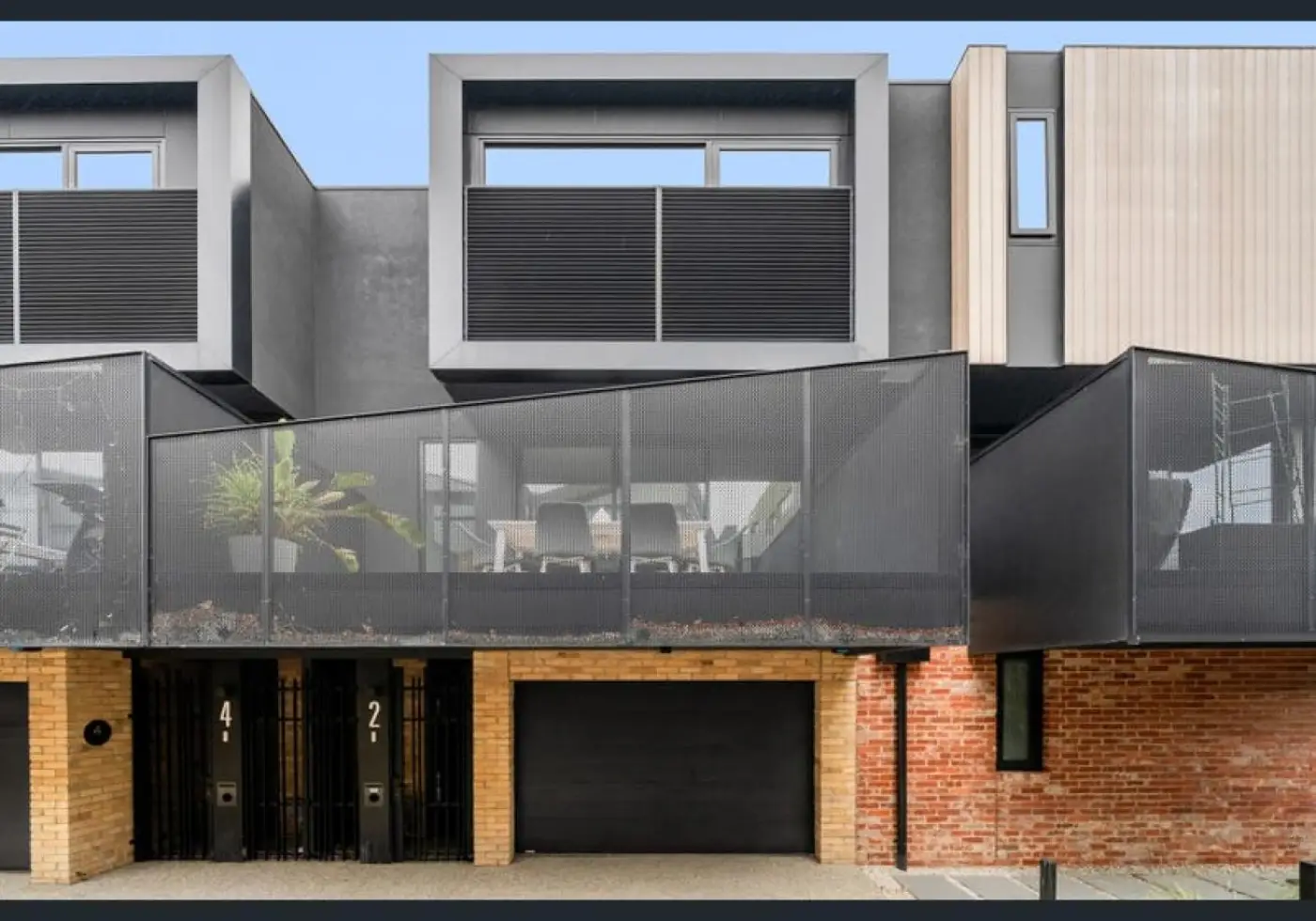 2 Carrick Lane, Strathmore, Strathmore - Thumbnail 2