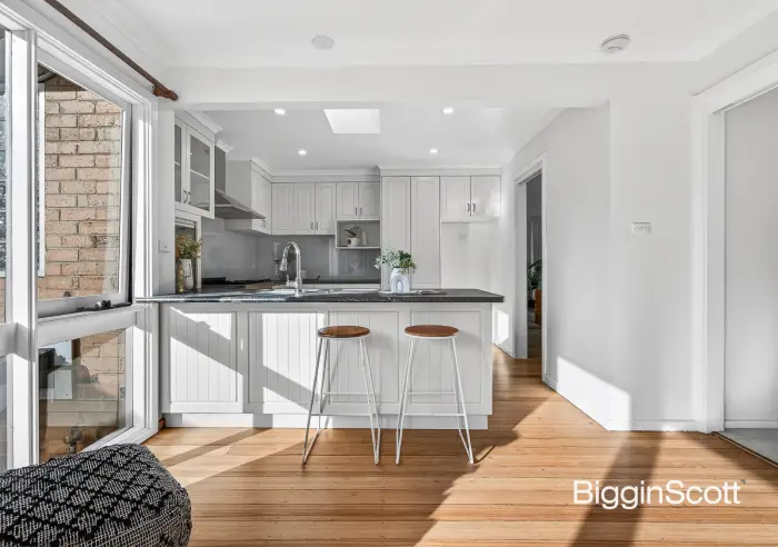 11 Westerfield Drive, Notting Hill, VIC, Notting Hill - Thumbnail 4