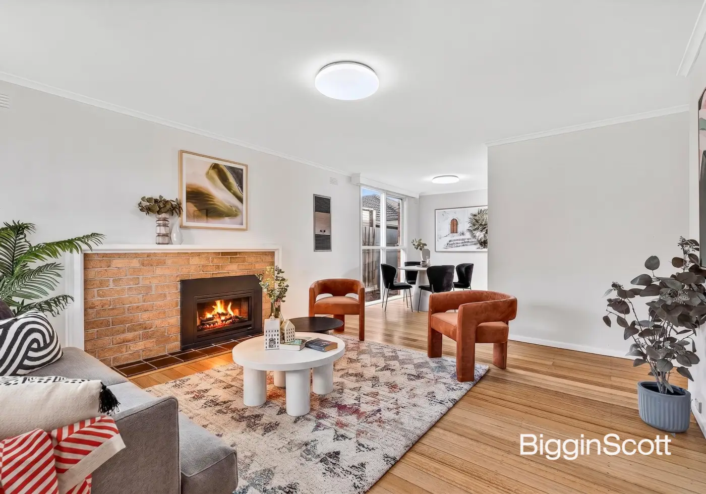 11 Westerfield Drive, Notting Hill, VIC, Notting Hill - Thumbnail 2
