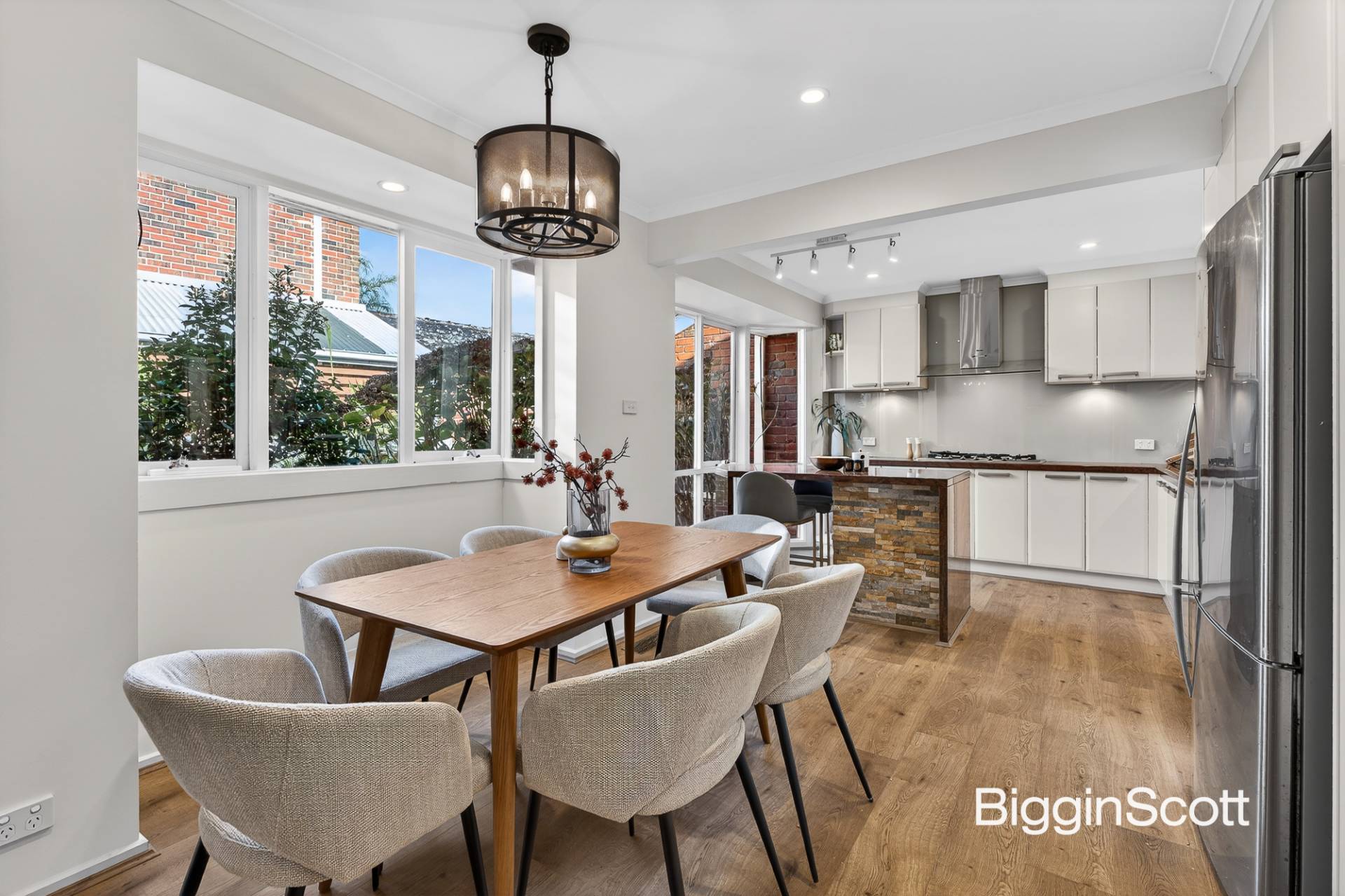 10 Markhill Place, Knoxfield VIC 3180, Knoxfield - Thumbnail 4