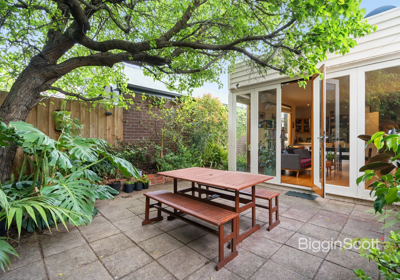32 Corsair Street, Richmond, VIC, Richmond - Thumbnail 2