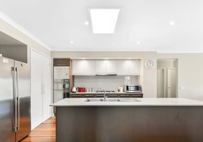 18 Misty Close, Berwick, VIC, Berwick - Thumbnail 5