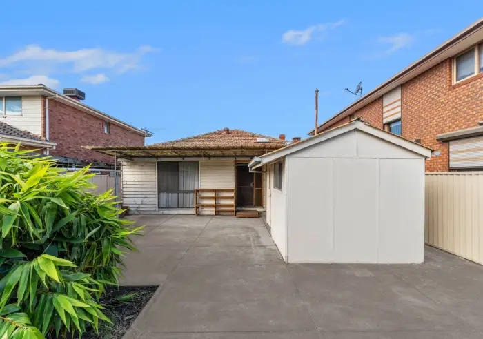 33 Service Street, Coburg, Coburg - Thumbnail 3