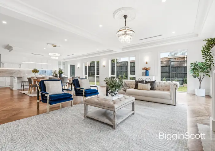 9 Coomleigh Avenue, Glen Waverley, VIC, Glen Waverley - Thumbnail 4