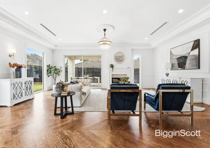 9 Coomleigh Avenue, Glen Waverley, VIC, Glen Waverley - Thumbnail 5