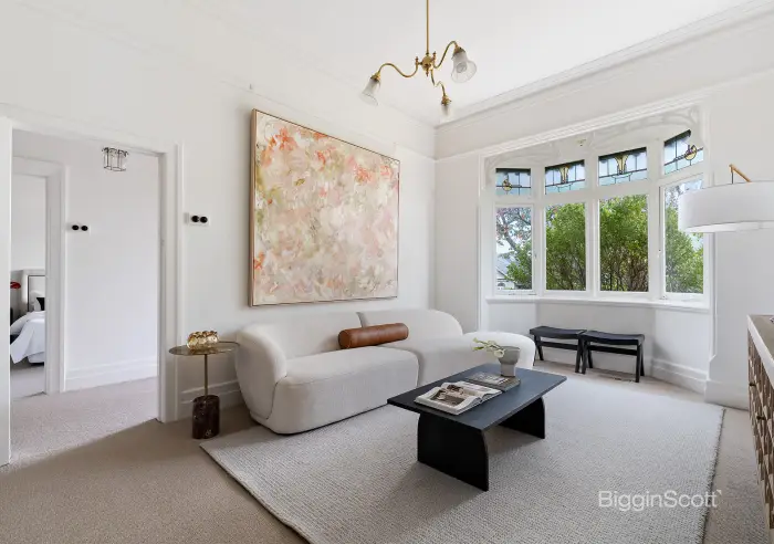 92 Emo Road, Malvern East, VIC, Malvern East - Thumbnail 4