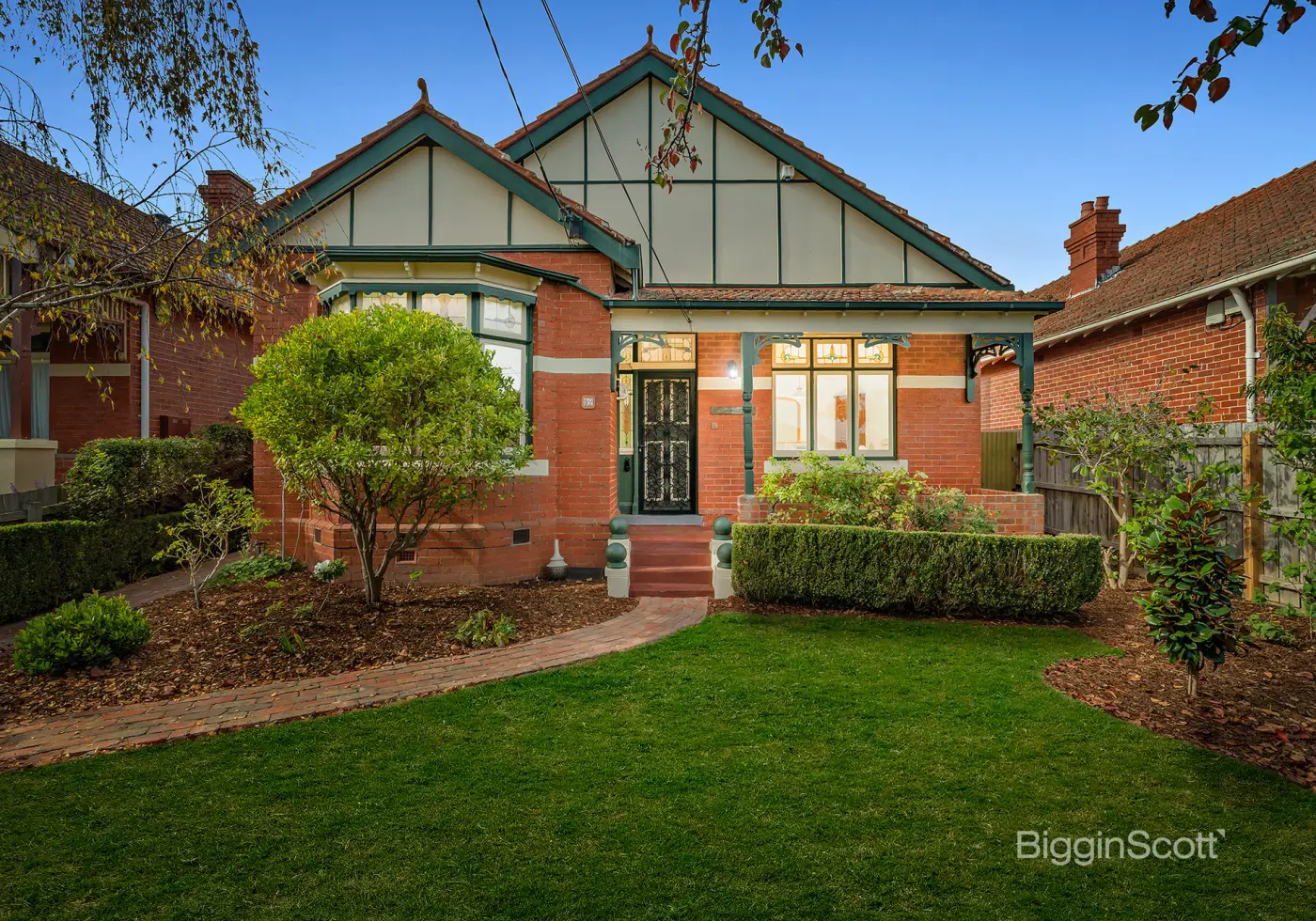 92 Emo Road, Malvern East, VIC, Malvern East - Thumbnail 2
