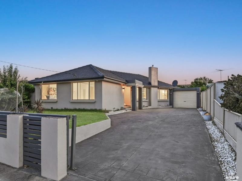 Stylish Newly Renovated Family Home with Study, Pergola & Remote Garage