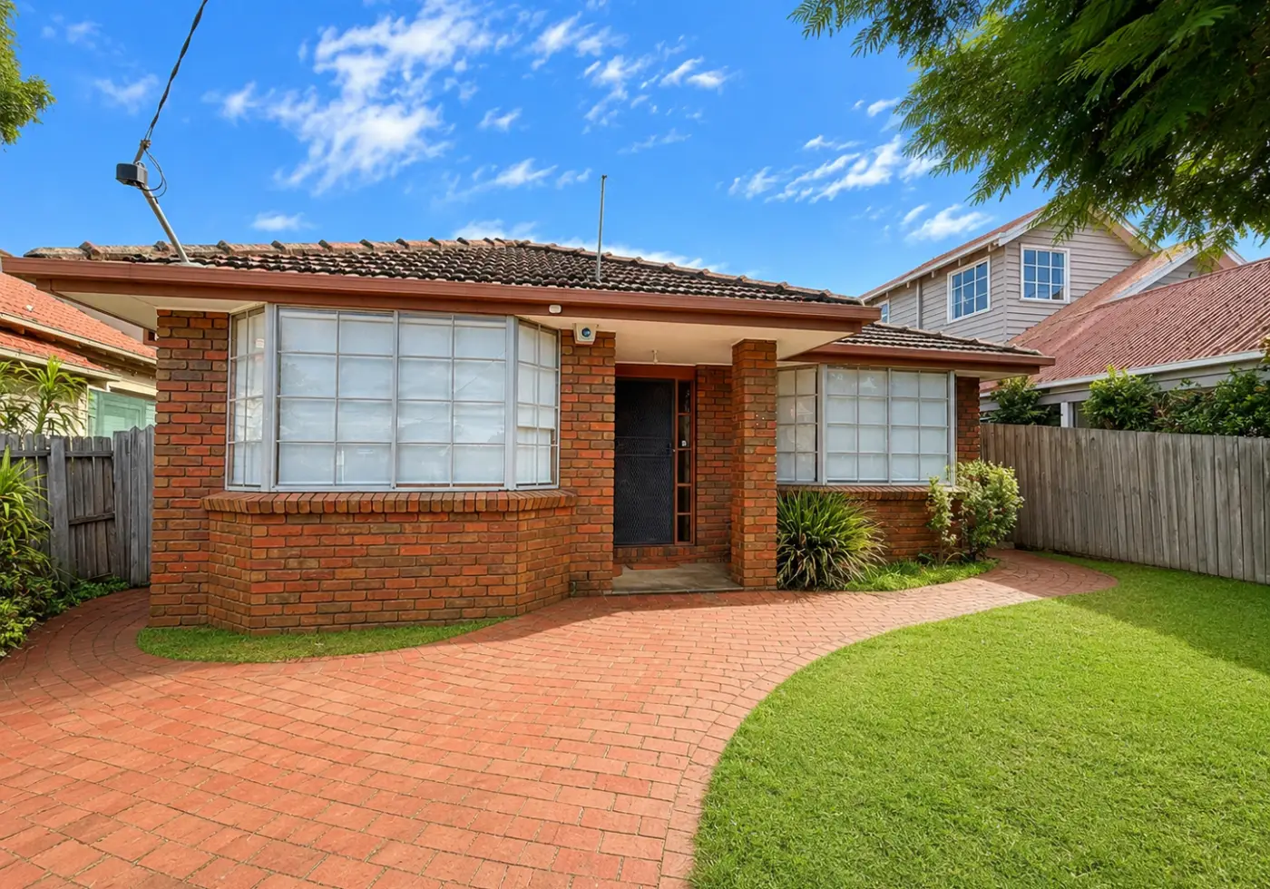 13 Collins Street, Essendon, VIC, Essendon - Thumbnail 2