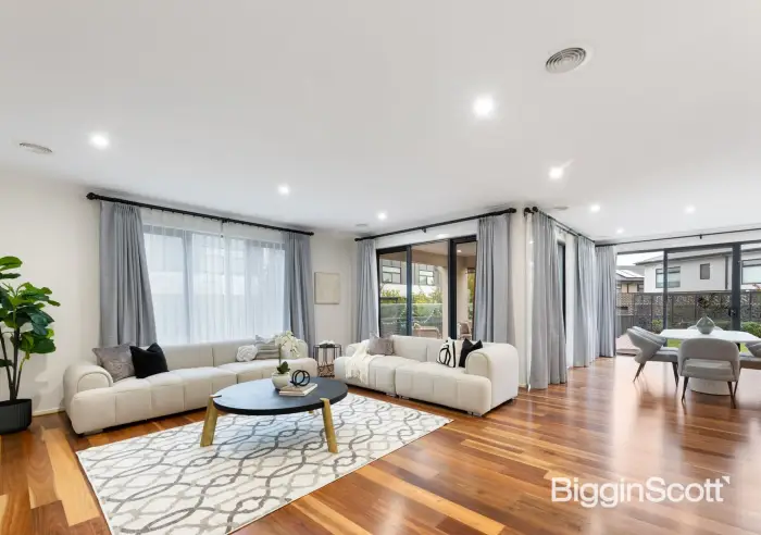 2 Auburn Crescent, Doncaster, VIC, Doncaster - Thumbnail 6