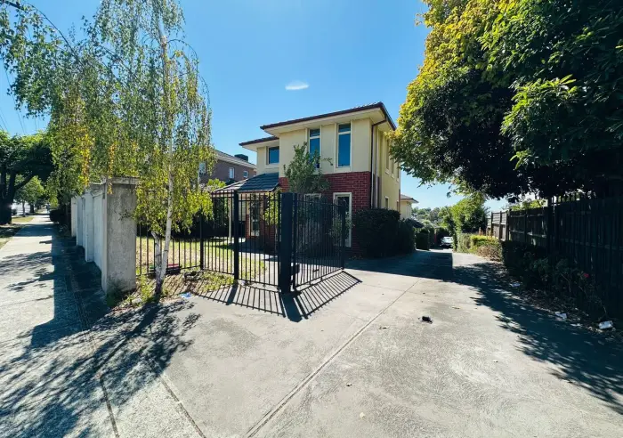1/784 Elgar Road, Doncaster, VIC, Doncaster - Thumbnail 3