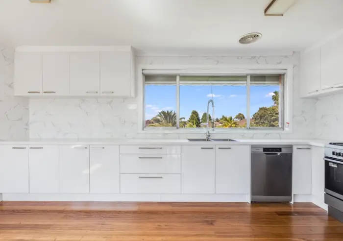 4 Raven Street, Doncaster East, VIC, Doncaster East - Thumbnail 4
