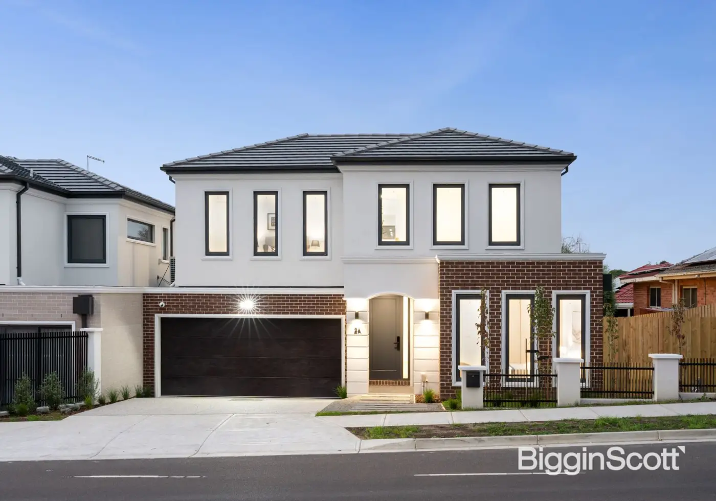 2A Debra Way, Doncaster, VIC, Doncaster - Thumbnail 2