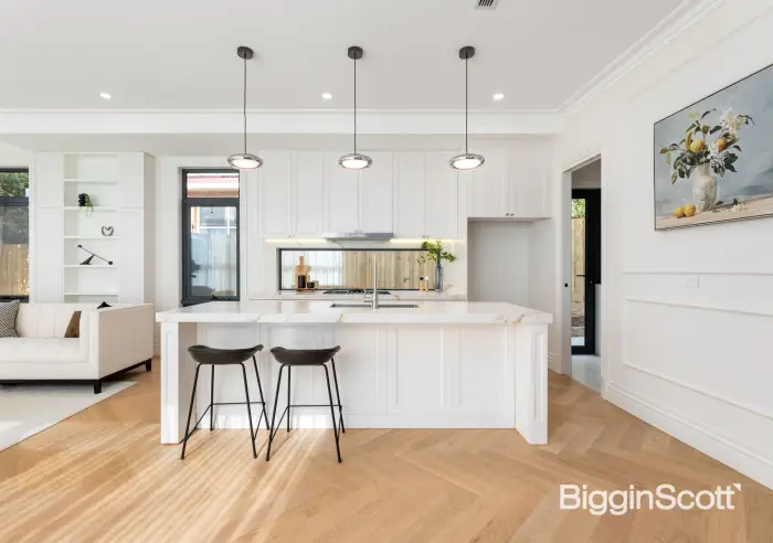 2A Debra Way, Doncaster, VIC, Doncaster - Thumbnail 5